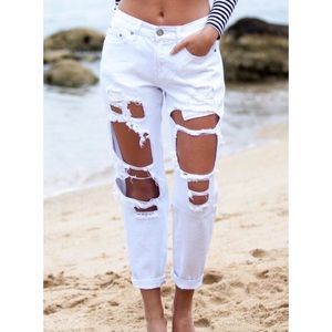 Vibrant M.I.U White Distressed Jeans